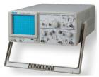 雙通道 40MHz; 高靈敏度 1mV/DIV , Z 軸調(diào)制輸入功能 ;全編碼掃速、衰減開(kāi)關(guān)，輕巧、可靠 . 
