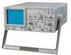 雙通道 20MHz,高亮度、內(nèi)刻度東芝示波管 ,日本電了編碼開關(guān)，輕巧、可靠.通道 1不帶輸出,無Z軸輸入,無觸發(fā)鎖定,無 Y乘5(1mv/div).

