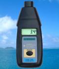 DT-2235C光電轉(zhuǎn)速表基本功能：光電轉(zhuǎn)速,測量范圍:5～99,999轉(zhuǎn)/分,準(zhǔn)確度:±(0.05%n+1d),分辨率：0.1/1,記憶值：最大/最小/最后值.


