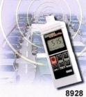 AZ-8928    噪音計,瞬時值測量方式,自動及手動換檔,3位半數(shù)LCD數(shù)顯及條碼顯示，最大/最小值鎖定,CAL正電位器.量程,A環(huán)境噪音:40～130dB,C機械噪音 :45～130dB.分辯率:0.1dB.準確度:±2dB (ref 94dB @1KHz)
 


