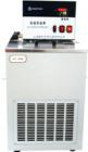 DC-3030 低溫恒溫槽,廣泛用于生物、化學(xué)、物理、醫(yī)藥、石油、化工等部門對(duì)試驗(yàn)樣品進(jìn)行恒定溫度試驗(yàn)；亦可作為直接加熱或制冷和輔助加熱或制冷的熱源或冷源。溫度用LED數(shù)字設(shè)定，數(shù)字顯示；連續(xù)PID自動(dòng)控制。-30℃-95℃(±0.05℃)/30L