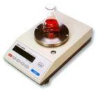 MP200A 電子精密天平,新一代電磁式稱量傳感器，使產(chǎn)品的精度有了可靠保障。具有全自動故障檢測，自動校準，超載保護等多種應(yīng)用程序,內(nèi)置RS232C接口，設(shè)有計件、百分比、單位轉(zhuǎn)換等功能、可直接連接計算機、打印機等。最大稱量:210g;可讀性:1mg 
