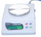 DT2000 普通電子計(jì)數(shù)天平.最大稱(chēng)量:2000g.分辨率d:1g.稱(chēng)盤(pán)尺寸:178×173mm .顯示方式:LED.電源:AC220V±10﹪  50Hz±2﹪.功能:去皮、校正、計(jì)數(shù)、過(guò)載指示
 