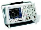 數(shù)字熒光示波器 TDS3054B  帶寬：500MHz；通道：4；取樣速率：5GS/s；記錄長度：10K樣點(diǎn)；全VGA 彩色LCD；25 種自動(dòng)測(cè)量功能；標(biāo)準(zhǔn)配備FFT
