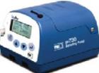 SIDEPAKTM 個(gè)體暴露空氣采樣泵（型號：SP350）適用于工業(yè)衛(wèi)生和職業(yè)安全等方面的空氣采樣。與濾紙或吸收管配合使用，可采集空氣中的粉塵或氣體。流量范圍(cc/min):50～4000 
 