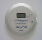 UV-int150標(biāo)準(zhǔn)型UV能量計(jì)是一種高質(zhì)量的UV能量測量儀。測試范圍：0-5000mw/cm2，顯示 6個字?jǐn)?shù)值液晶：0-999999mj/cm2，尺寸 直徑：90mm 高：12mm，光譜測量范圍 250-410納米，受熱最高溫度 70oC

