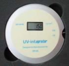  UV-int150+耐高溫UV能量計(jì)是一種高質(zhì)量的UV能量測量儀。測試范圍：0-5000mw/cm2，顯示 6個字?jǐn)?shù)值：0-999999mj/cm2（耐高溫顯示器保護(hù)處理）光譜測量范圍 250-410nm MAX:365nm  受熱最高溫度 85度

