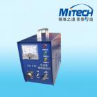 詳細(xì)信息
CDX-5便攜式多功能磁粉探傷機(jī)為本公司吸收國(guó)內(nèi)外磁粉探傷機(jī)的優(yōu)點(diǎn)，選用新材料、采用新工藝；制造的改進(jìn)型全電子控制的新型磁粉探傷儀,具有功能齊全、探傷速度快、檢測(cè)靈敏度高、操作簡(jiǎn)便、故障率低、維修方便等優(yōu)點(diǎn)；儀器采用外加磁場(chǎng)磁化法，具有電流調(diào)節(jié)和退磁功能，體積小，重量輕，方便攜帶; 高集成化電路使一臺(tái)設(shè)備兼?zhèn)湓瓗追N設(shè)備的全部功能；可配備A.D.E.O四種探頭,該儀器輸出電流大小可調(diào),可適應(yīng)不同靈敏度要求, 交流磁化斷電相位控制，超負(fù)荷保護(hù)，并具有退磁等功能。
