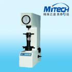 儀器簡(jiǎn)介：
HR-150DT型電動(dòng)洛氏硬度計(jì)是用于專門測(cè)試金屬材料洛氏硬度的半自動(dòng)洛氏硬度計(jì)。試驗(yàn)力施加、保荷、卸荷自動(dòng)完成，操作簡(jiǎn)便。

