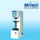 一、簡(jiǎn)介
       HBE-3000A電子布氏硬度計(jì)適用于測(cè)定黑色金屬、有色金屬的布氏硬度。本機(jī)采用閉環(huán)式傳感器加載、電子控制系統(tǒng)，具備10級(jí)的試驗(yàn)力。本機(jī)具有精度高、高重復(fù)性和穩(wěn)定性，操作簡(jiǎn)便等特點(diǎn)。
