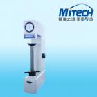 詳細(xì)信息
HR-150DTL電動(dòng)洛氏硬度計(jì)采用自動(dòng)加卸試驗(yàn)力機(jī)構(gòu)，試驗(yàn)力變換由變荷手輪的旋轉(zhuǎn)而獲得，操作簡(jiǎn)便迅速，除表盤對(duì)零外，沒(méi)有人為的操作誤差，具有很高的靈敏度、穩(wěn)定性，適用于車間和實(shí)驗(yàn)室。
