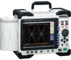 ?內(nèi)存可選擇64MW（-01）～512MW（-03） 
?高度的波形比較功能 
?20MS/S的高速采樣率，絕緣通道 
?16個模擬通道＋16個標(biāo)準(zhǔn)邏輯通道~~10個模擬通道＋64個邏輯通道 
?便攜式，功能強(qiáng)大，攜帶方便的提手 
?防塵構(gòu)造，能在惡劣環(huán)境下進(jìn)行工作 
?大按鍵設(shè)計，防油防污 
?一鍵式操作，50mm/s高速打印 

