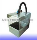特點： 

1.除塵除靜電時間0-30s可調 

2.可通過調節(jié)閥調節(jié)風速大小，三面風幕設計使工作區(qū)保持正壓狀態(tài)，避免外界環(huán)境塵埃的進入 

3.小巧，安裝靈活，透明視窗便于觀察 

4.可通過前下方的活動擋板對集塵區(qū)定期進行清潔 

5.材質：不銹鋼，有機玻璃等 

6.可針對不同產(chǎn)品進行設計 